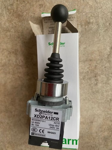 Nuovo schneider xd2pa12cr plc - schneider,