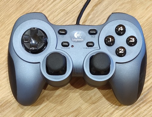 Joystick controller logitech - joystick,